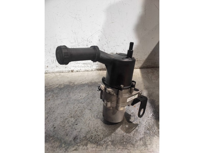 Recambio de bomba direccion para citroen c4 lim. live edition referencia OEM IAM 9803319180 A5102332D 