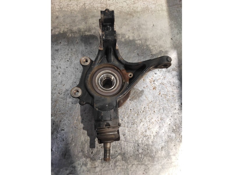 Recambio de mangueta delantera derecha para citroen c4 lim. live edition referencia OEM IAM   