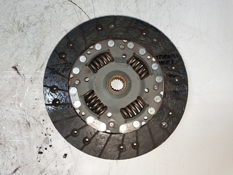 Recambio de kit embrague para citroen c2 1.4 hdi referencia OEM IAM   