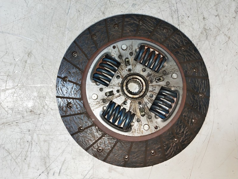 Recambio de kit embrague para citroen c4 berlina referencia OEM IAM   