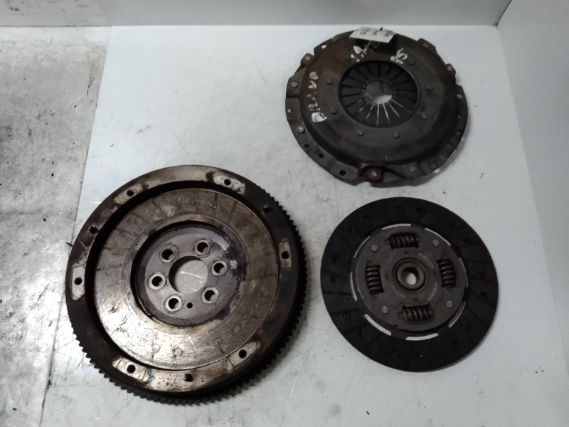 Recambio de kit embrague para fiat bravo (182) referencia OEM IAM   