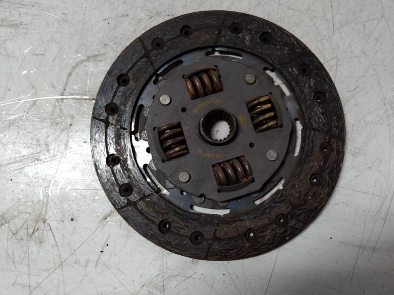 Recambio de kit embrague para fiat bravo (182) referencia OEM IAM 320026710  