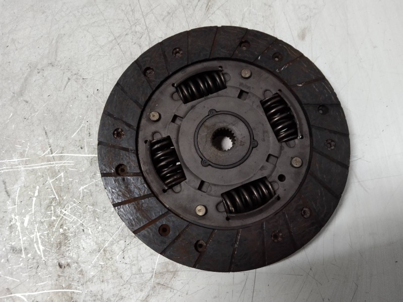 Recambio de kit embrague para fiat punto berlina (176) gt t 130 referencia OEM IAM   