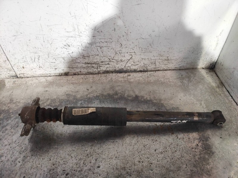 Recambio de amortiguador trasero derecho para fiat punto (evo) (199) emotion referencia OEM IAM 55700452  