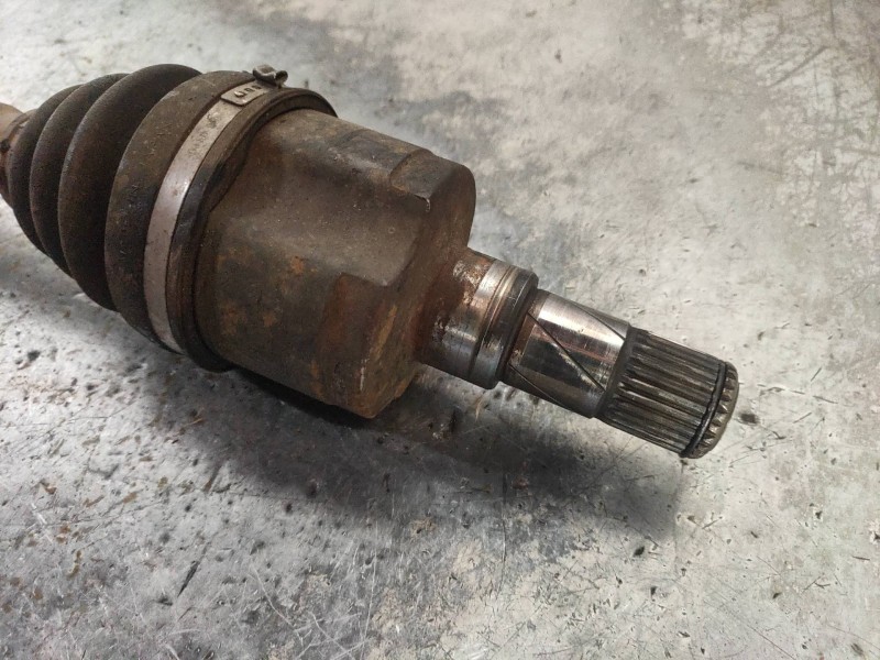 Recambio de transmision delantera izquierda para fiat punto (evo) (199) emotion referencia OEM IAM 55700614  