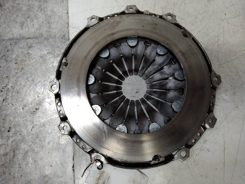 Recambio de kit embrague para ford escort berl./turnier atlanta berlina referencia OEM IAM   