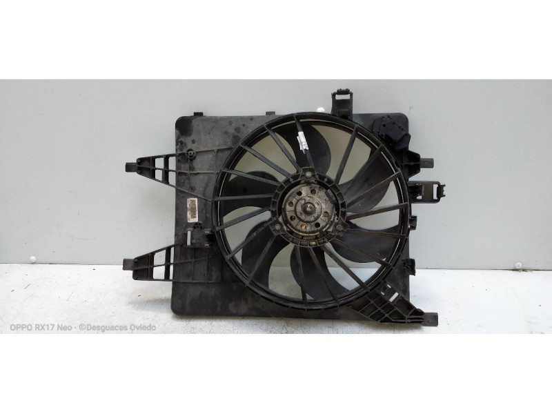 Recambio de electroventilador para renault kangoo dynamique referencia OEM IAM 8200427466B  