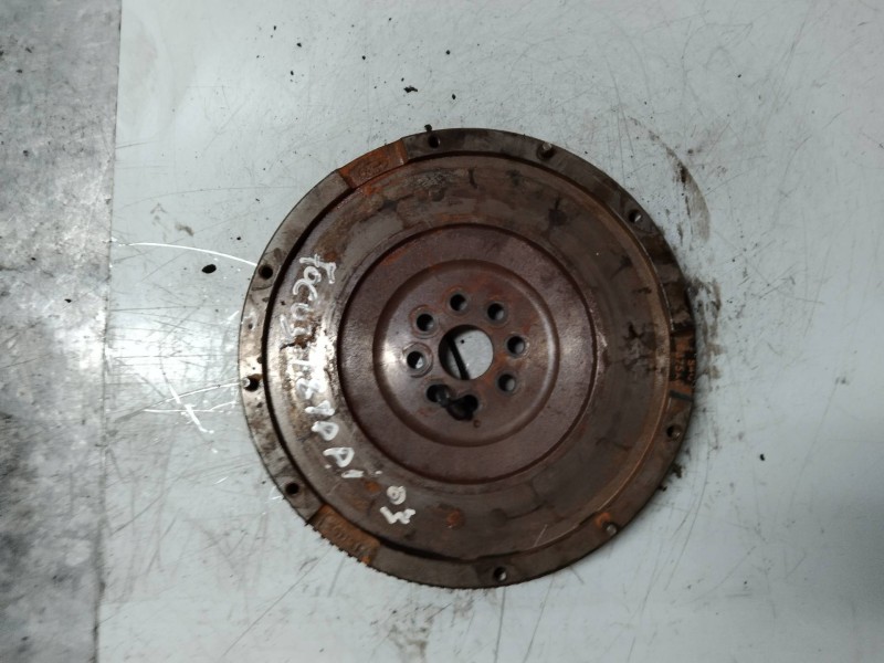 Recambio de volante motor para ford focus berlina (cak) referencia OEM IAM   