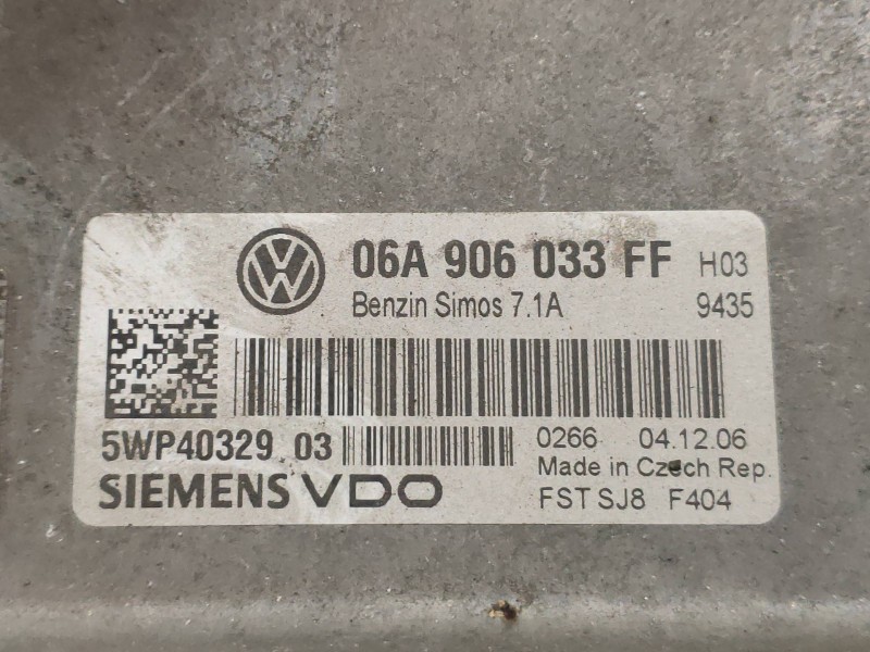 Recambio de centralita motor uce para seat leon (1p1) reference referencia OEM IAM 5WP40329 06A906033FF 