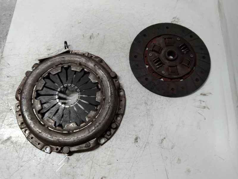 Recambio de kit embrague para hyundai lantra berlina (rd) 1.8i gls referencia OEM IAM   