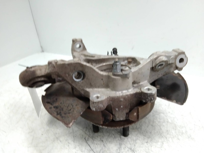 Recambio de mangueta trasera izquierda para chrysler 300 c 3.0 crd referencia OEM IAM   