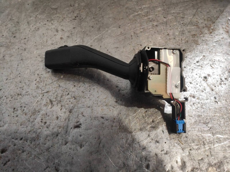 Recambio de mando limpia para seat leon (1p1) reference referencia OEM IAM 1K0953519  