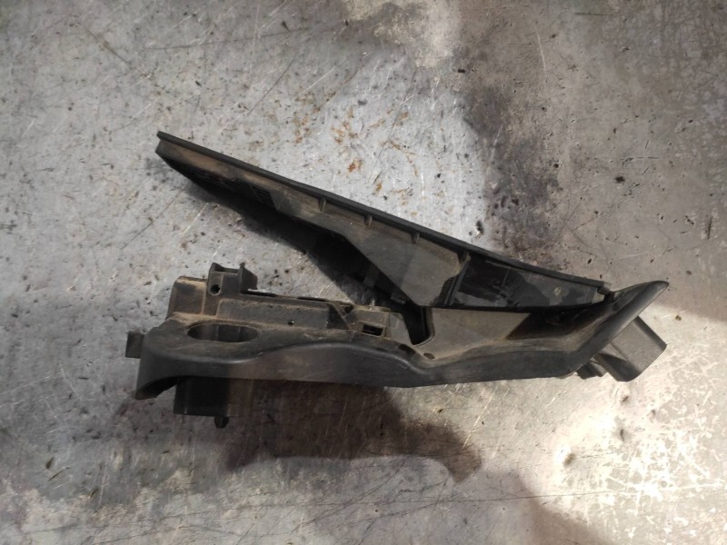 Recambio de potenciometro pedal para seat leon (1p1) reference referencia OEM IAM 1K1721503P  