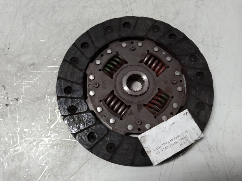Recambio de kit embrague para lada niva ( 2121 / 21213 / 21214 / 21215 ) 1.7 cat referencia OEM IAM   