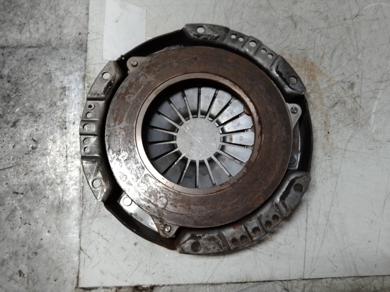 Recambio de kit embrague para mazda 3 berlina (bk) 1.6 vvt active referencia OEM IAM    Recambio de kit embrague para mazda 3 berlina (bk) 1.6 vvt active referencia OEM IAM