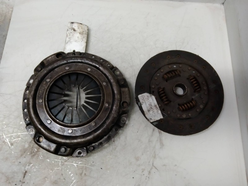 Recambio de kit embrague para mercedes clase c (w201) berlina 2.0 cat referencia OEM IAM 1862412031  