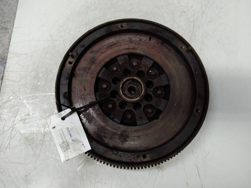 Recambio de volante motor para mercedes sprinterii caja cerrada (desde 01.06) 2.1 cdi cat referencia OEM IAM   