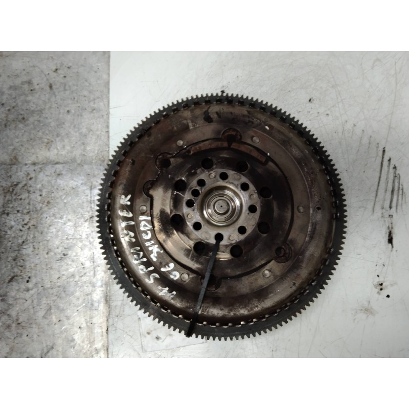 Recambio de volante motor para mercedes sprinterii caja cerrada (desde 01.06) 2.1 cdi cat referencia OEM IAM   