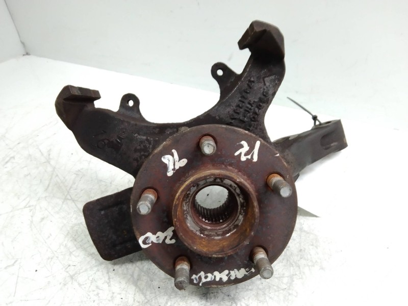 Recambio de mangueta delantera izquierda para chrysler 300 m (lr) 2.7 v6 referencia OEM IAM   