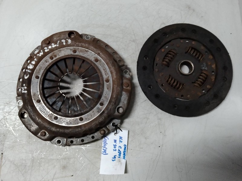 Recambio de kit embrague para mercedes clase c (w202) berlina 180 (202.018) referencia OEM IAM 151862412001  