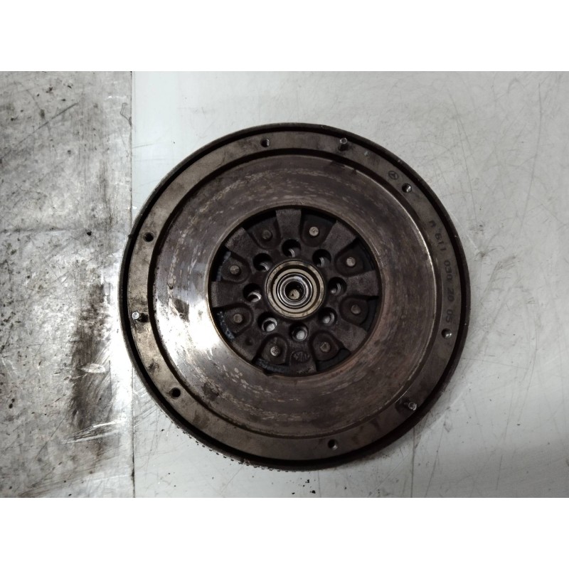 Recambio de volante motor para mercedes sprinter 02.00  caja cerrada 311 cdi (903.661-662) referencia OEM IAM 6110302005   Recambio de volante motor para mercedes sprinter 02.00  caja cerrada 311 cdi (903.661-662) referencia OEM IAM 6110302005