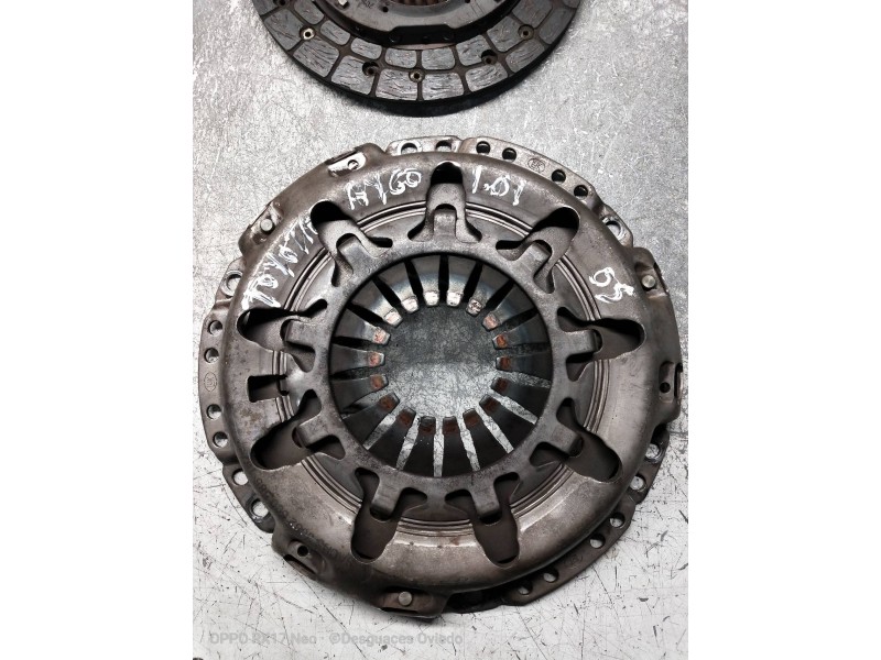 Recambio de kit embrague para toyota aygo (kgb/wnb) básico referencia OEM IAM   