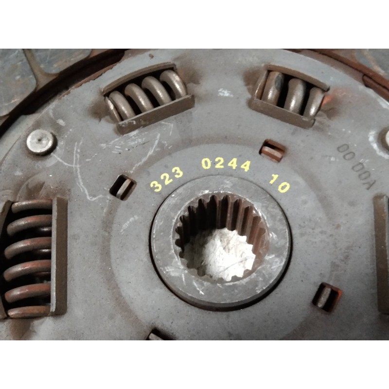 Recambio de kit embrague para mitsubishi galant berlina (e50) 2000 gls td-kat berlina (4-ptas.) referencia OEM IAM 323024410  