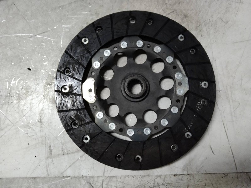 Recambio de kit embrague para mitsubishi montero pinin (h60/h70) 1.8 cat referencia OEM IAM   