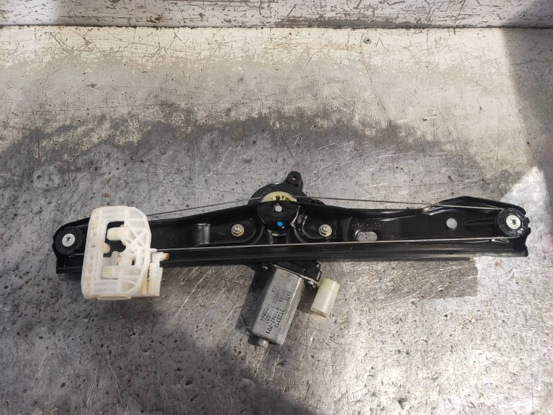 Recambio de elevalunas trasero derecho para bmw serie 3 lim. (f30) 318d referencia OEM IAM 7351050AI07  