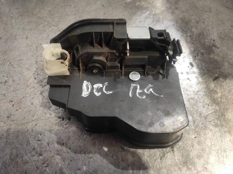 Recambio de motor cierre centralizado delantero izquierdo para bmw serie 3 lim. (f30) 318d referencia OEM IAM 7229461  