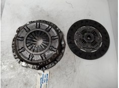 Recambio de kit embrague para nissan almera tino (v10m) básico referencia OEM IAM 301002F205  