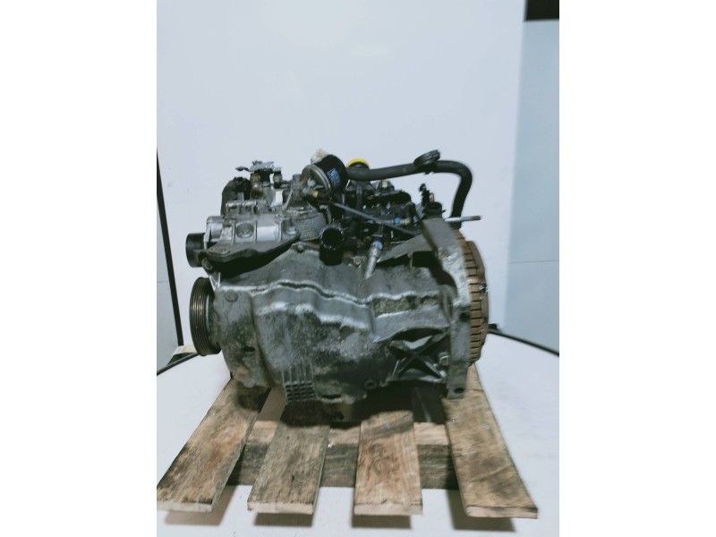 Recambio de motor completo para renault megane iii berlina 5 p expression referencia OEM IAM K9KH834 D068499 DELPHI