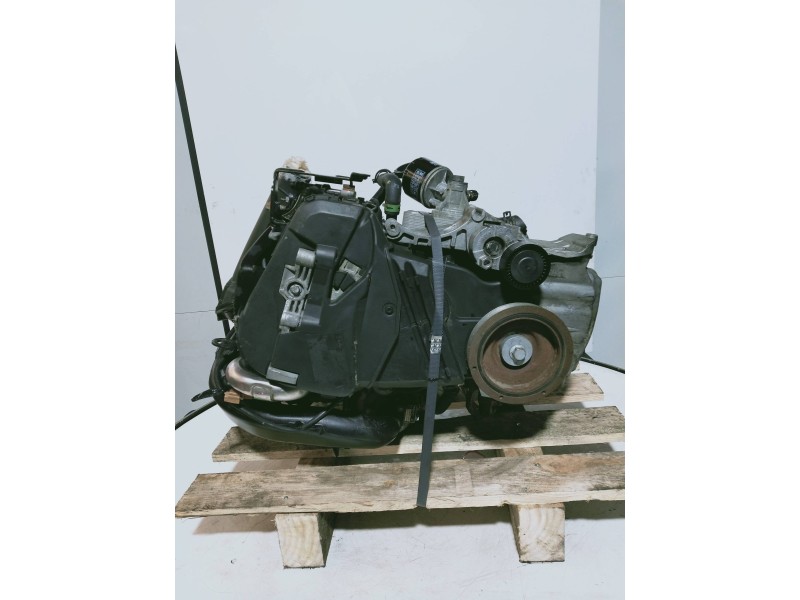 Recambio de motor completo para renault megane iii berlina 5 p expression referencia OEM IAM K9KH834 D068499 DELPHI