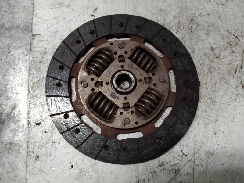 Recambio de kit embrague para nissan primastar (x..) kasten l1h1 2.7t referencia OEM IAM 8200740176  