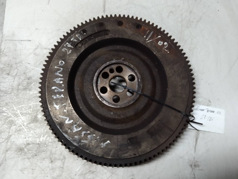 Recambio de volante motor para nissan terrano/terrano.ii (r20) referencia OEM IAM    Recambio de volante motor para nissan terrano/terrano.ii (r20) referencia OEM IAM