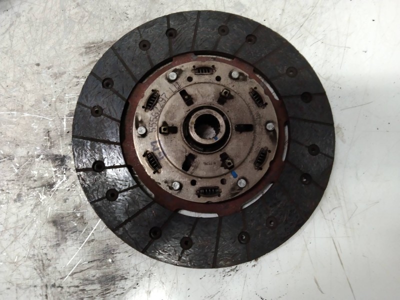 Recambio de kit embrague para opel zafira b referencia OEM IAM 55562297  