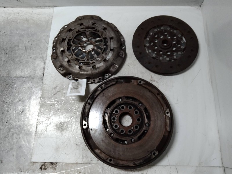 Recambio de kit embrague para opel vectra c berlina elegance referencia OEM IAM 9223223  