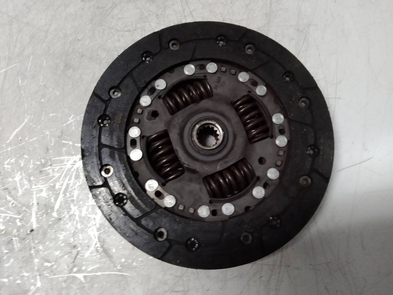 Recambio de kit embrague para opel zafira b referencia OEM IAM 321010510  