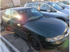 opel vectra b berlina del año 2001