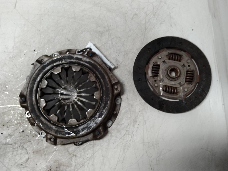 Recambio de kit embrague para peugeot 206 berlina referencia OEM IAM 9641598180  