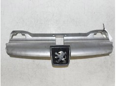 Recambio de rejilla delantera para peugeot 406 berlina (s1/s2) 2.1 turbodiesel cat referencia OEM IAM   