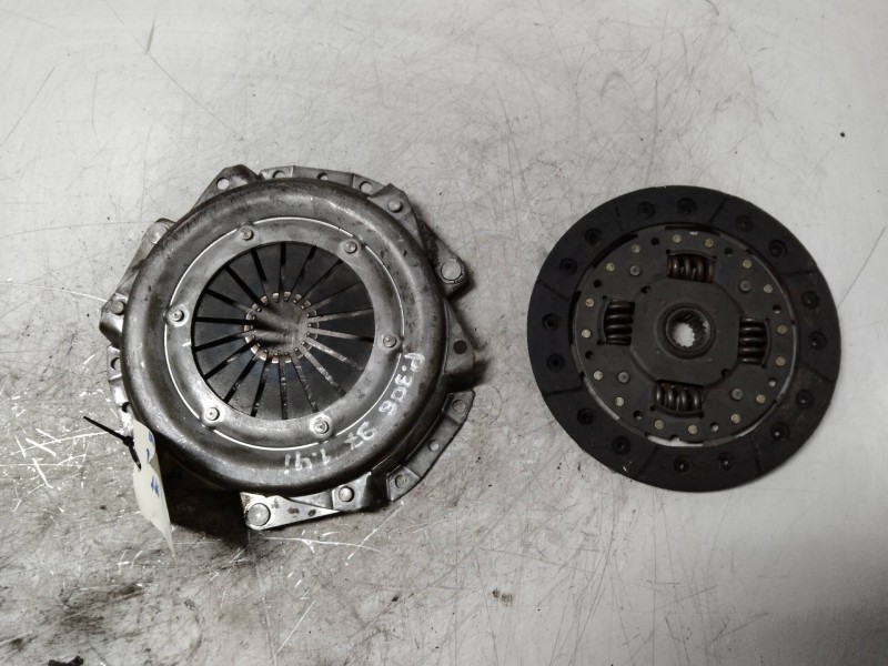 Recambio de kit embrague para peugeot 306 berlina 3/4/5 puertas (s2) style referencia OEM IAM   