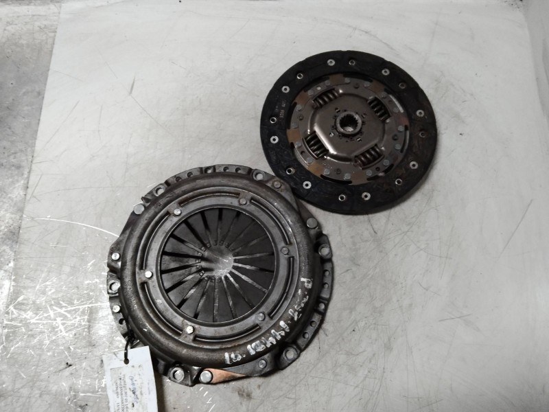 Recambio de kit embrague para peugeot 307 (s1) xn referencia OEM IAM 1878005271  