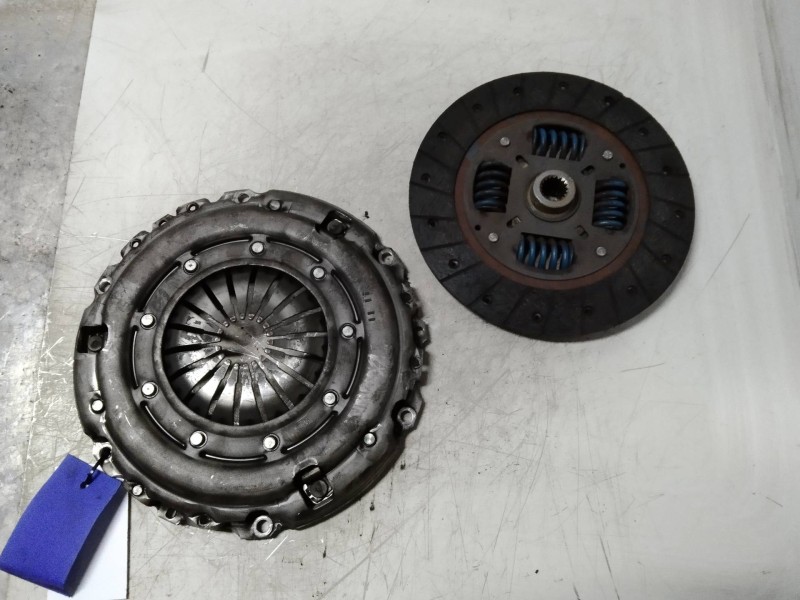 Recambio de kit embrague para peugeot 406 berlina (s1/s2) st referencia OEM IAM   