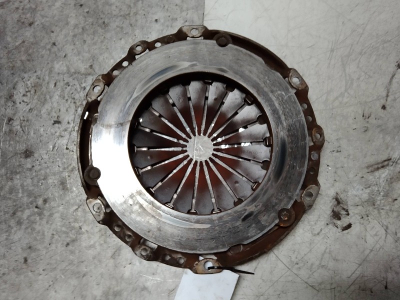 Recambio de kit embrague para peugeot 406 coupe (s1/s2) 2.2 chess referencia OEM IAM   