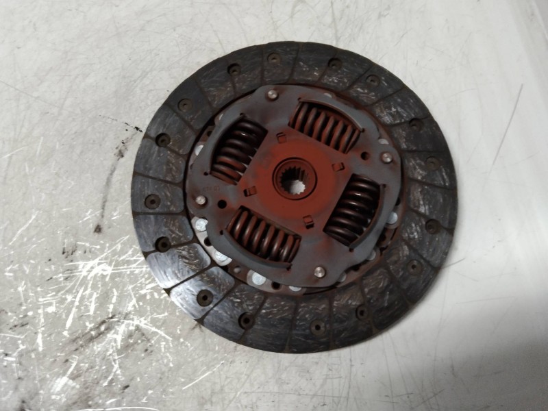 Recambio de kit embrague para peugeot 406 coupe (s1/s2) 2.2 chess referencia OEM IAM   