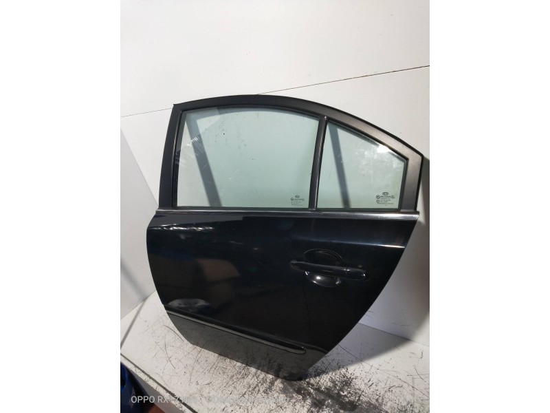 Recambio de puerta trasera izquierda para kia magentis 2.0 crdi referencia OEM IAM   4P