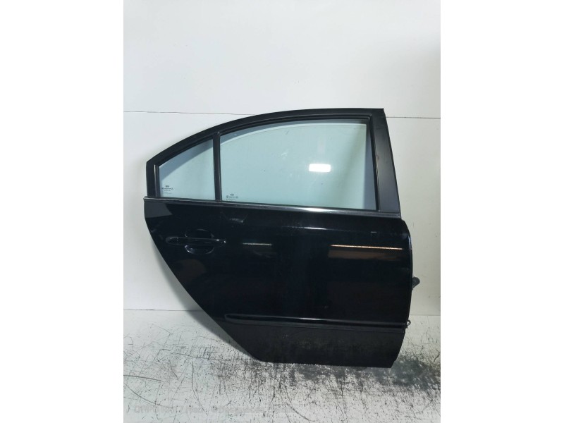 Recambio de puerta trasera derecha para kia magentis 2.0 crdi referencia OEM IAM   4P