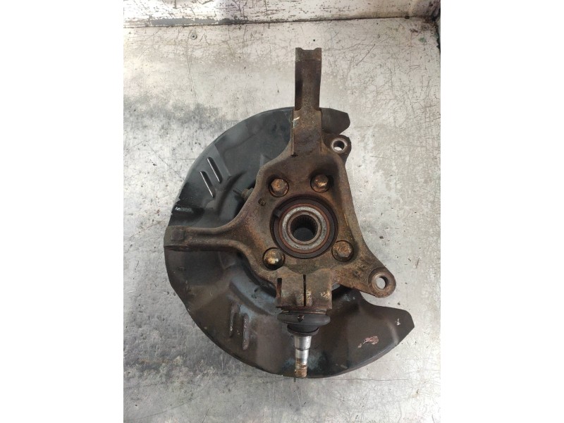 Recambio de mangueta delantera derecha para subaru legacy lim. b14 limited referencia OEM IAM   