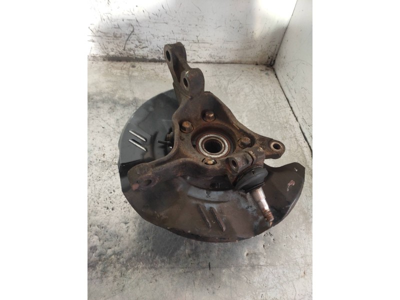 Recambio de mangueta delantera derecha para subaru legacy lim. b14 limited referencia OEM IAM   